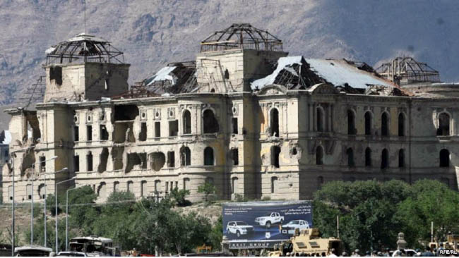 رییس جمهور: قصر دارالامان شهر کابل بازسازی شود